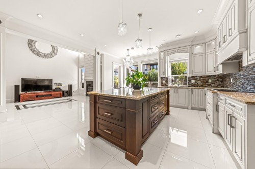 9920 Gilbert Road, Richmond, BC 