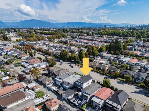 6751 Knight Street, Vancouver, BC 