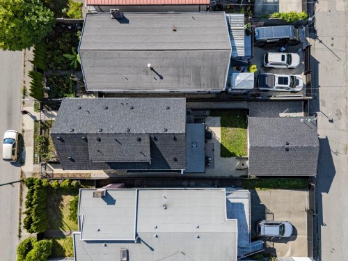 6751 Knight Street, Vancouver, BC 
