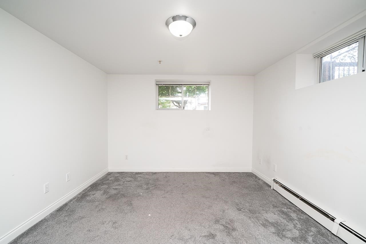 2948 Grant Street, Vancouver, BC