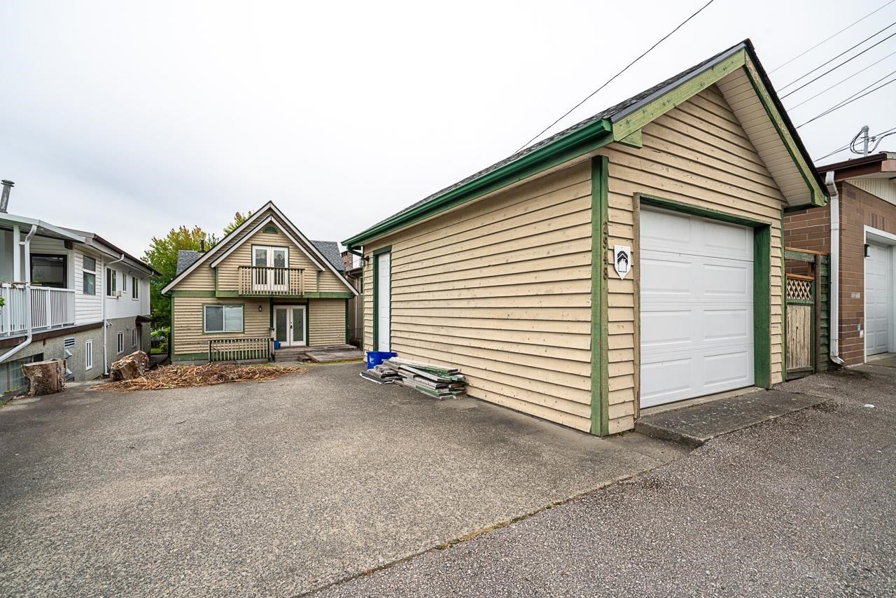 2948 Grant Street, Vancouver, BC