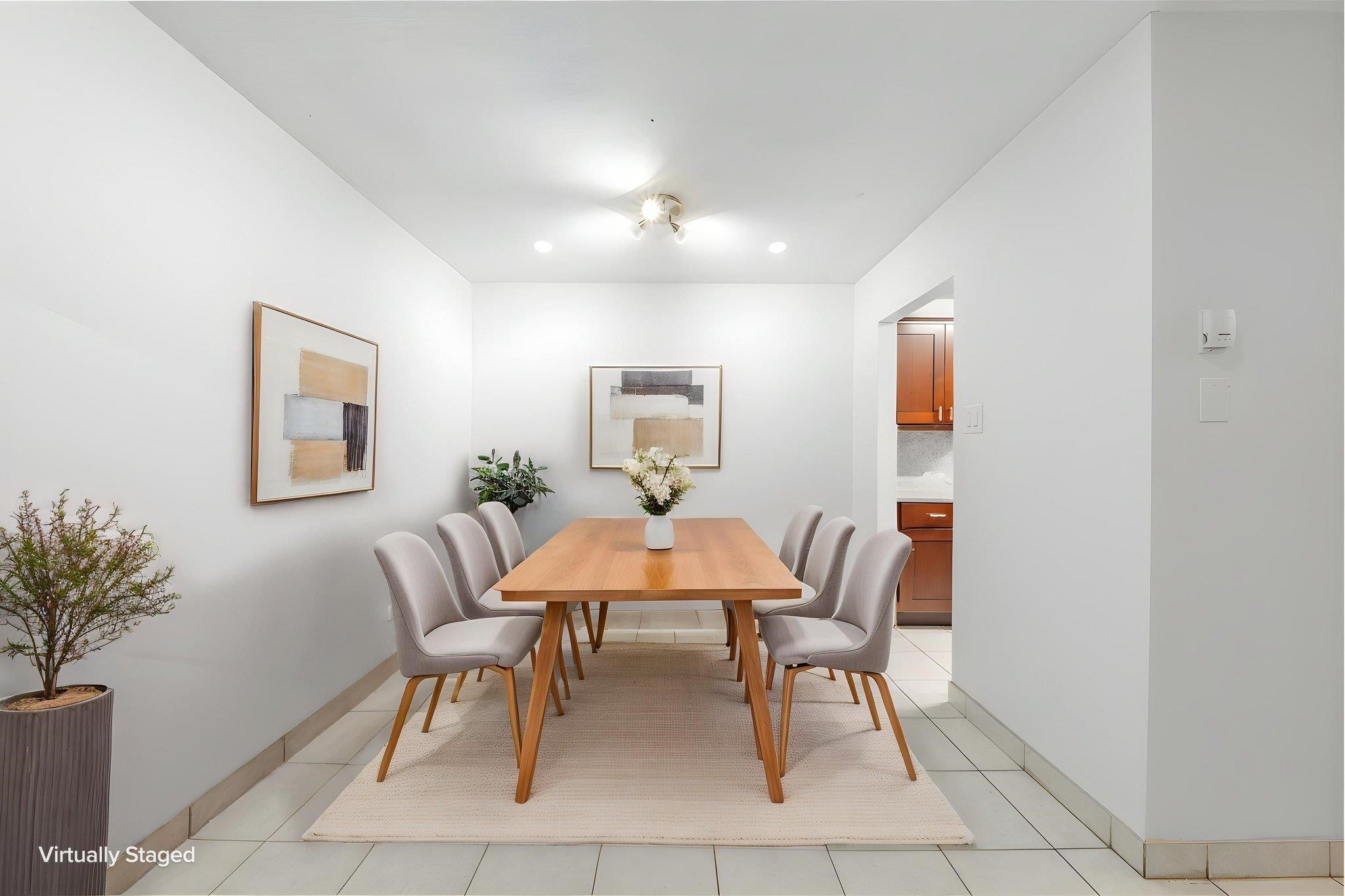 317-8511 Ackroyd Road, Richmond, BC