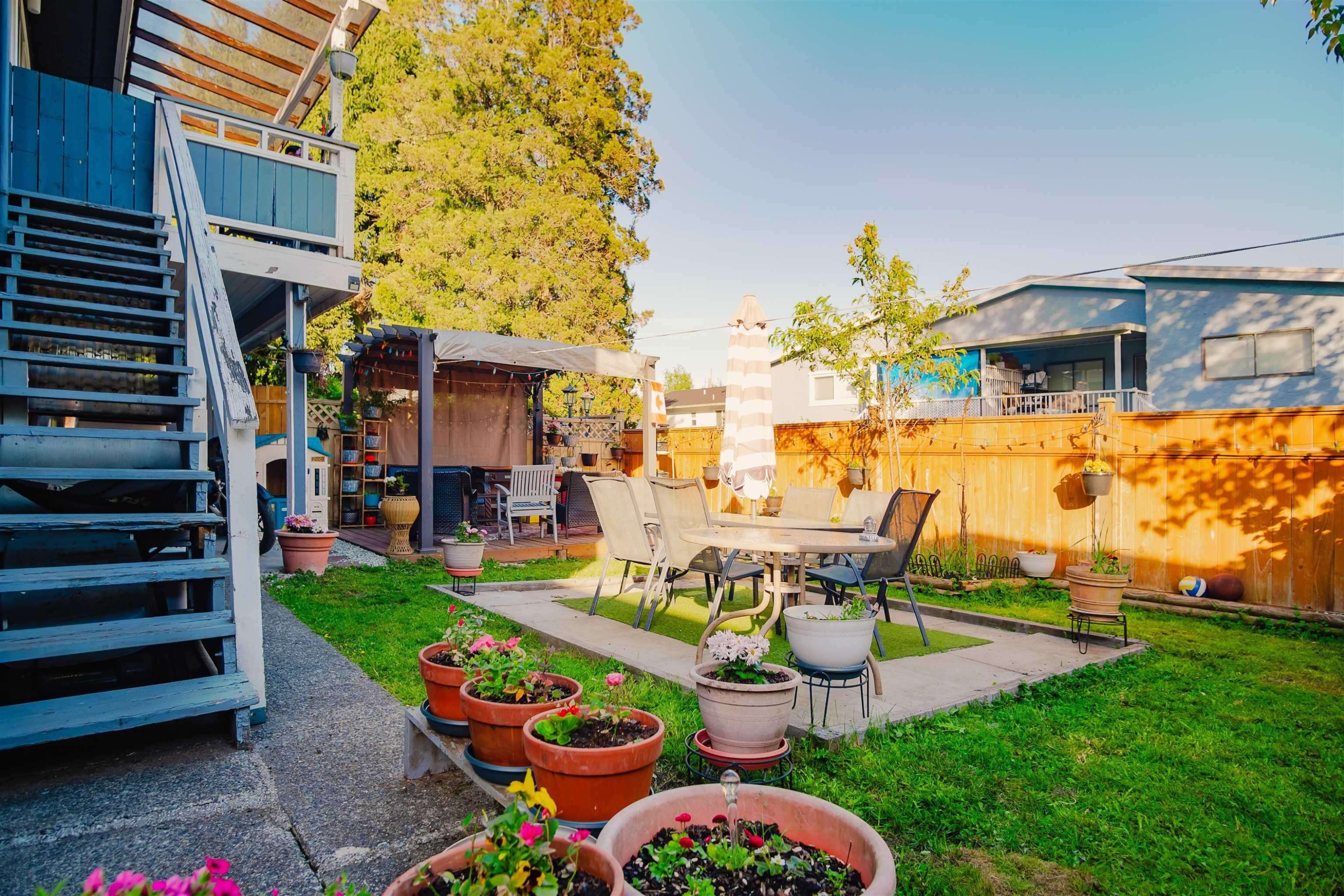 7270 16Th Avenue, Burnaby, BC