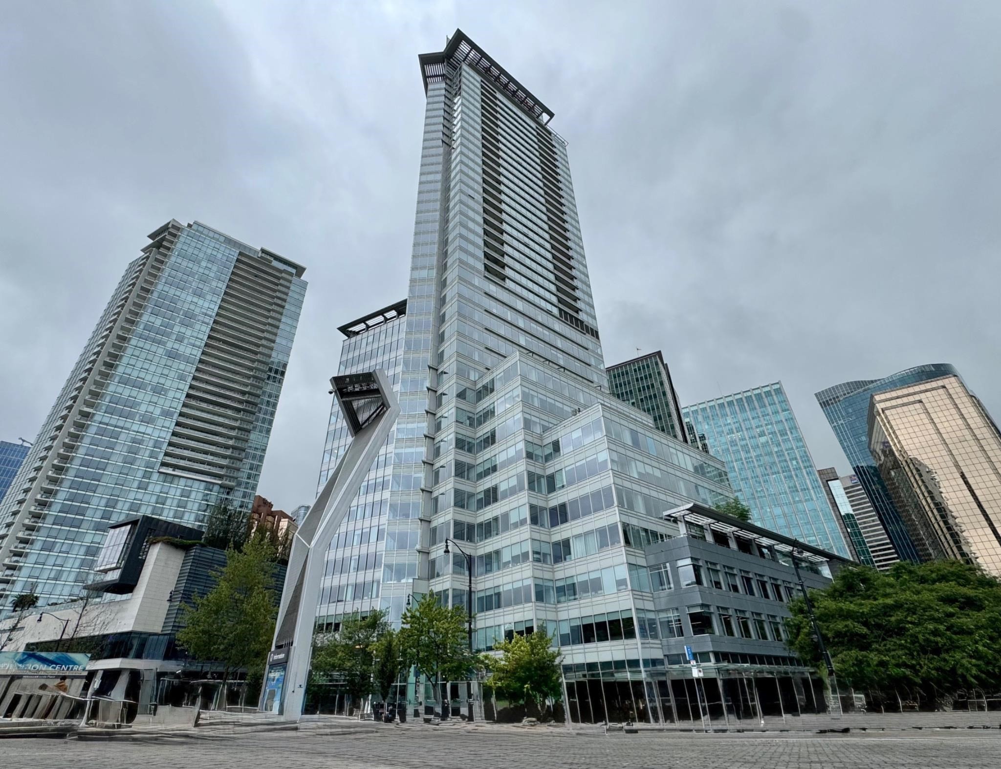 2605-1077 Cordova Street W, Vancouver, BC