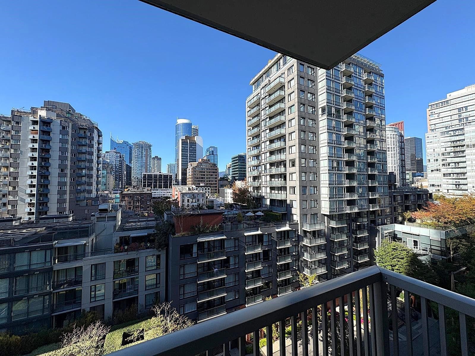 1002-1055 Richards Street, Vancouver, BC