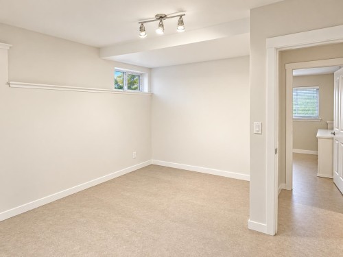 2902 Paul Lake Court, Coquitlam, BC 