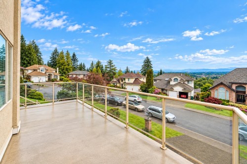 2902 Paul Lake Court, Coquitlam, BC 