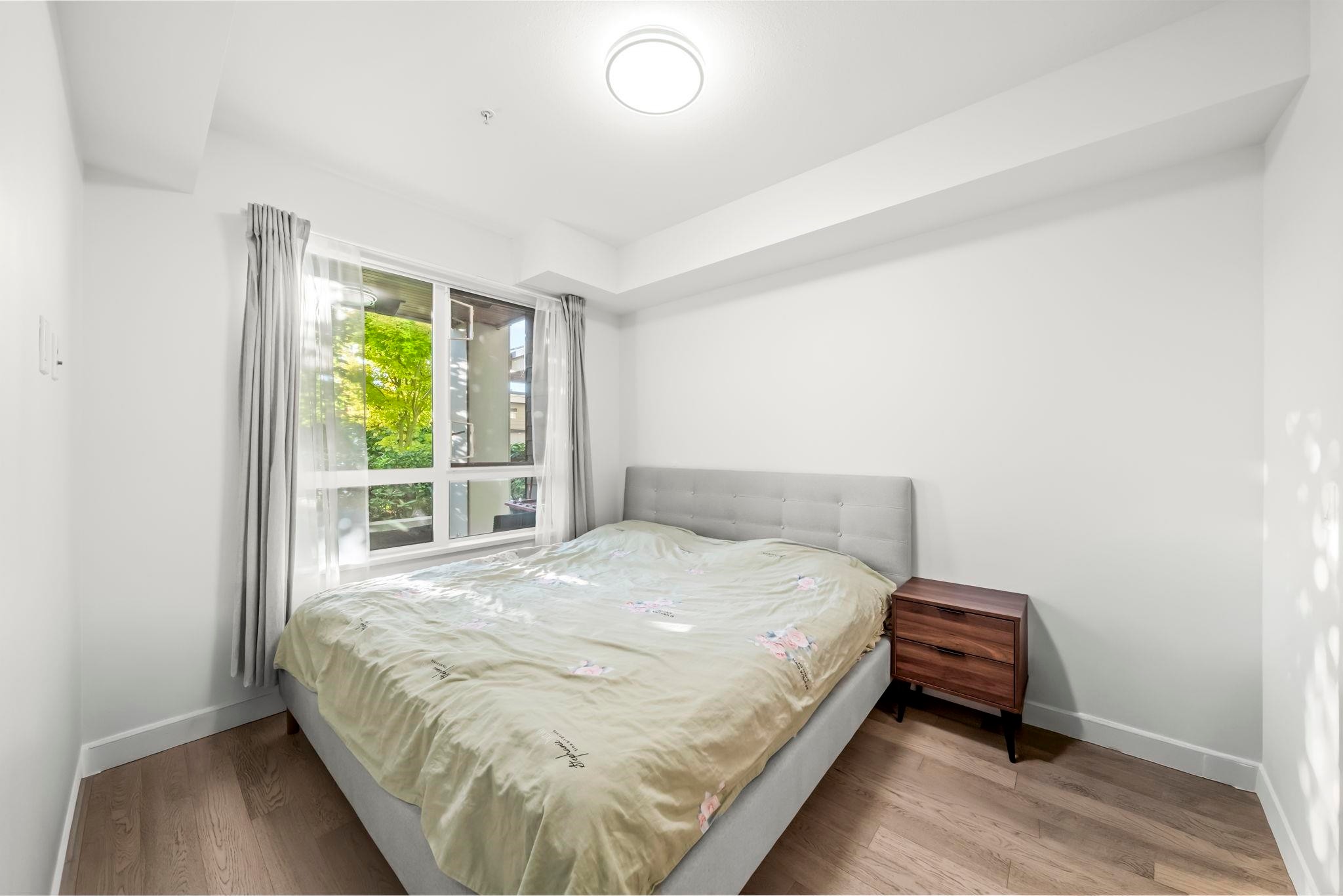123-4033 May Drive, Richmond, BC