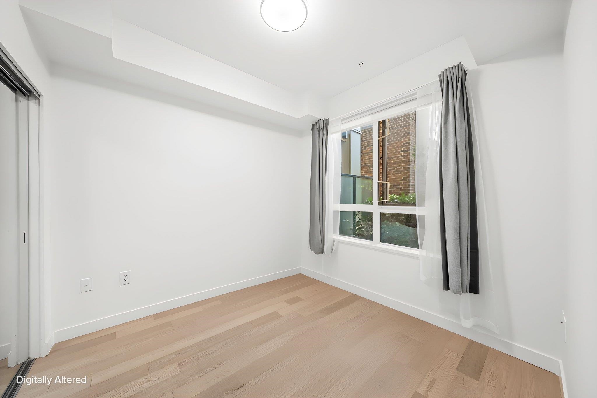 123-4033 May Drive, Richmond, BC