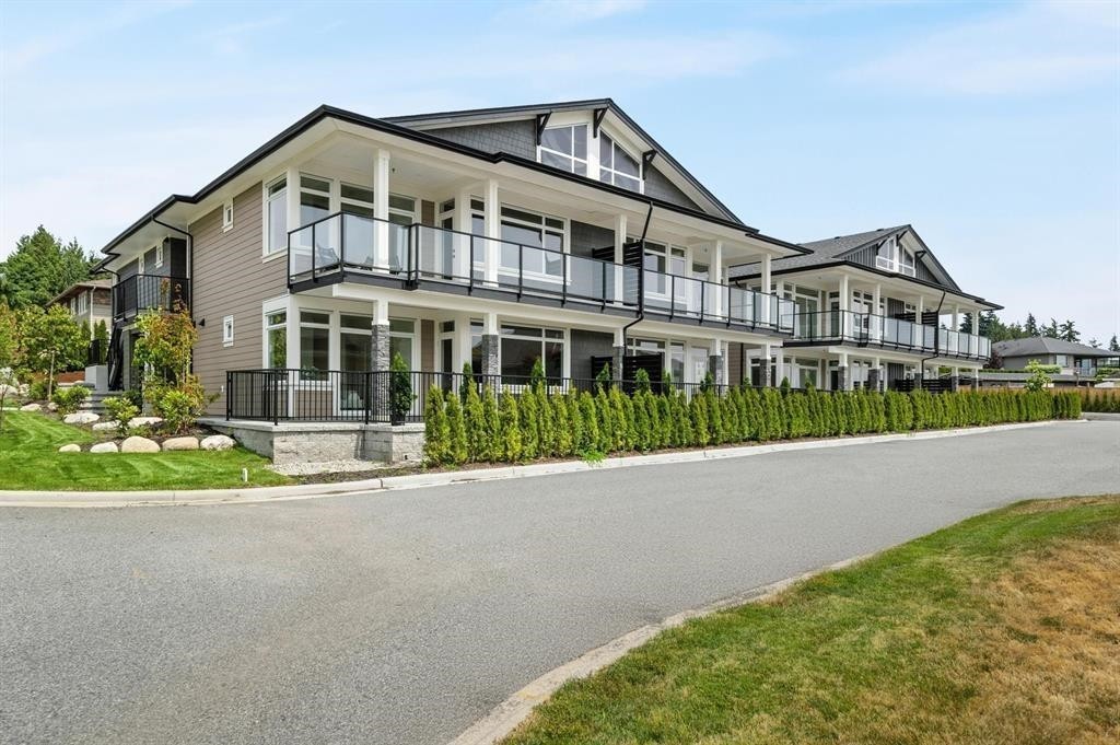 4-5522 Mccourt Road, Sechelt, BC