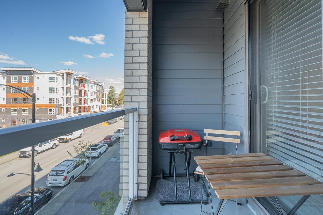 303-22226 Brown Avenue, Maple Ridge, BC