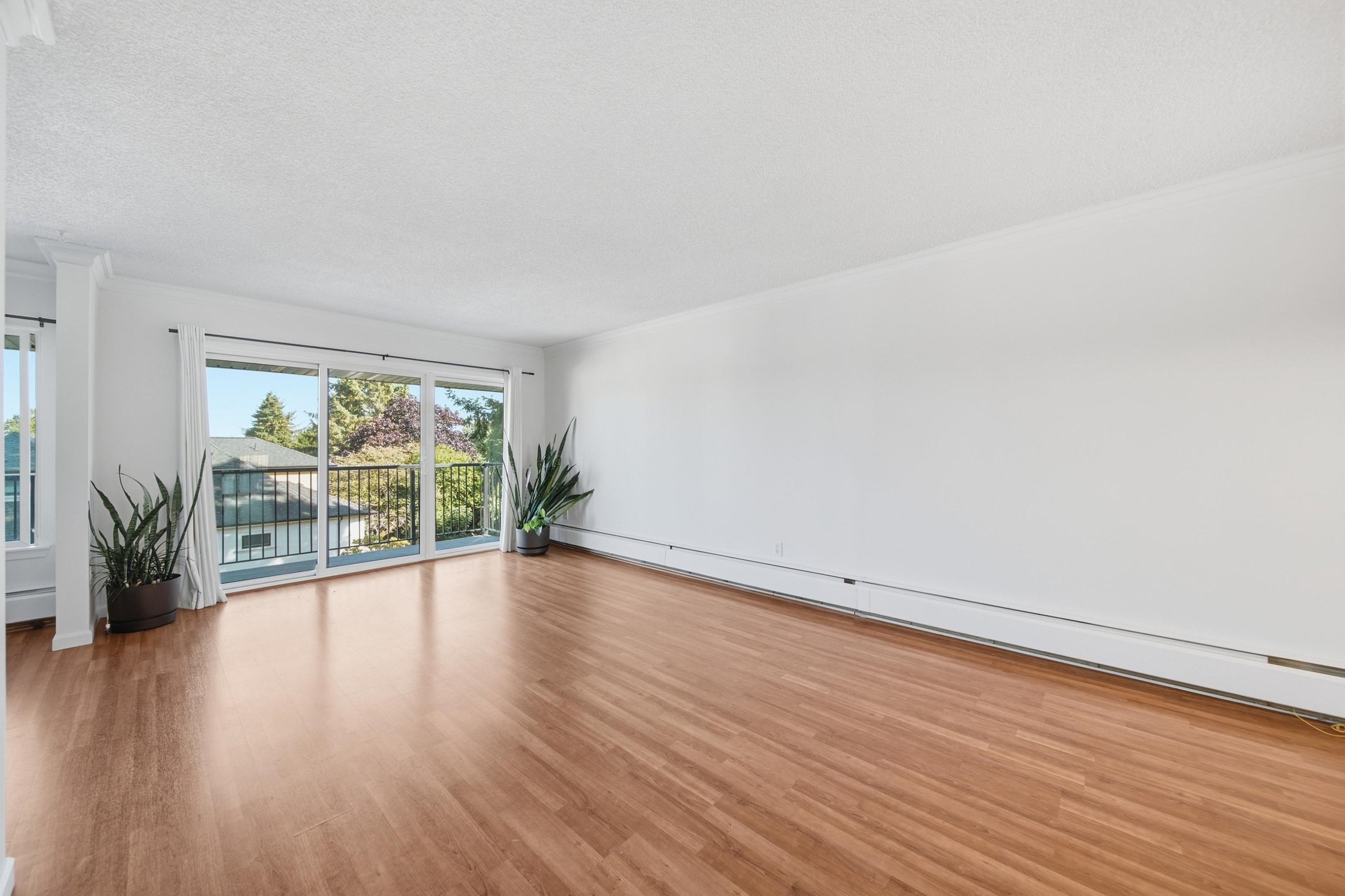 316-8880 No 1 Road, Richmond, BC