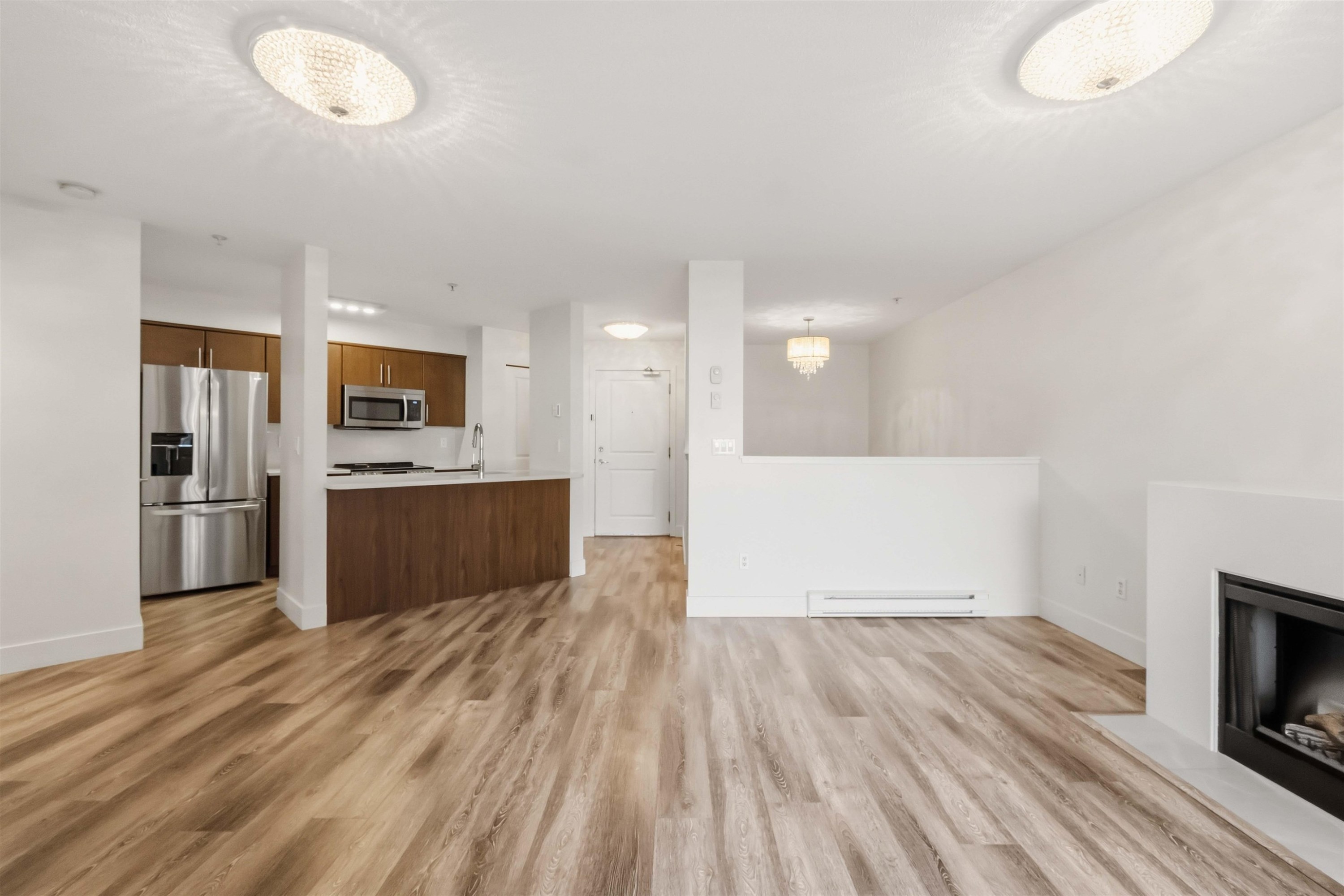 327-12248 224 Street, Maple Ridge, BC