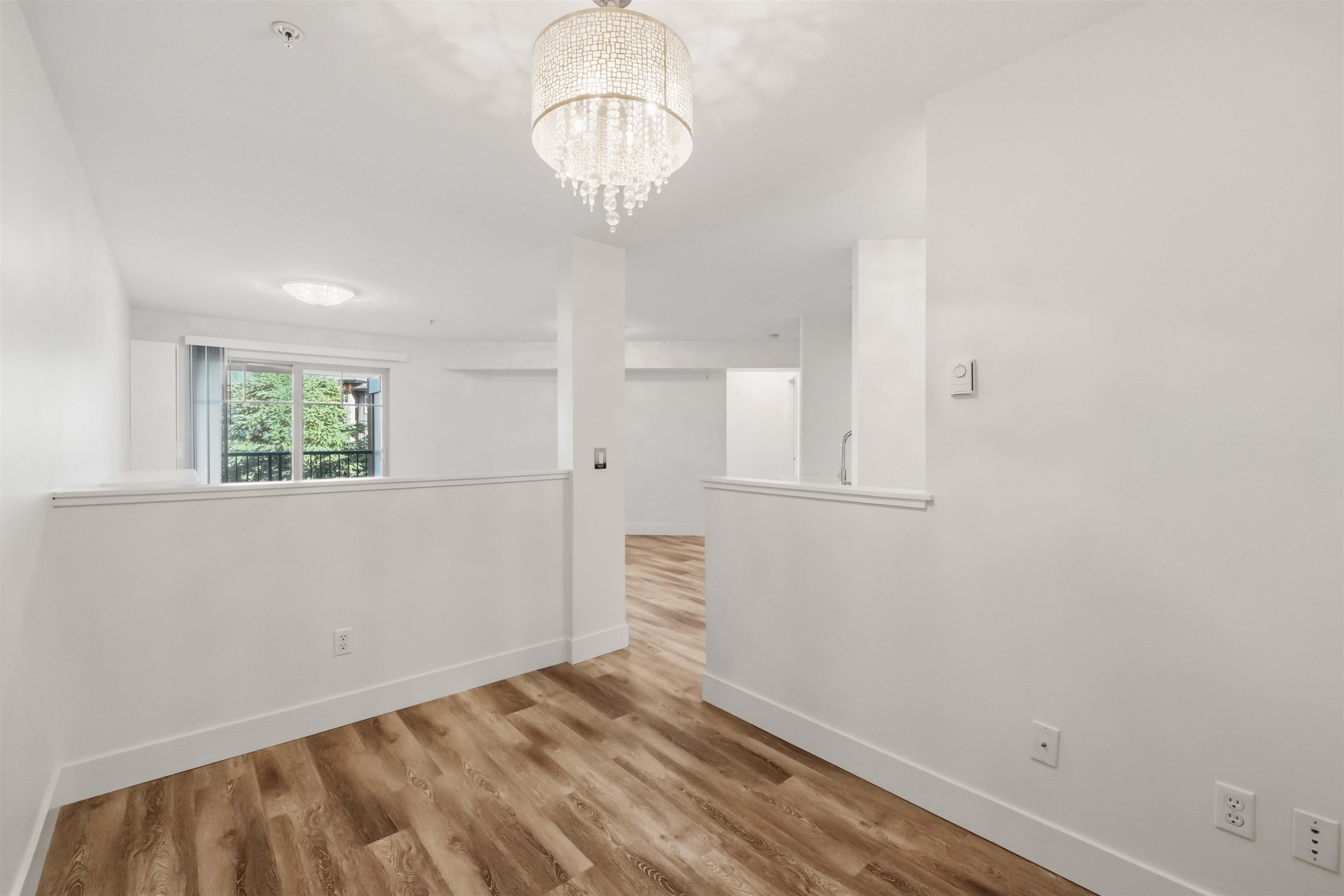 327-12248 224 Street, Maple Ridge, BC