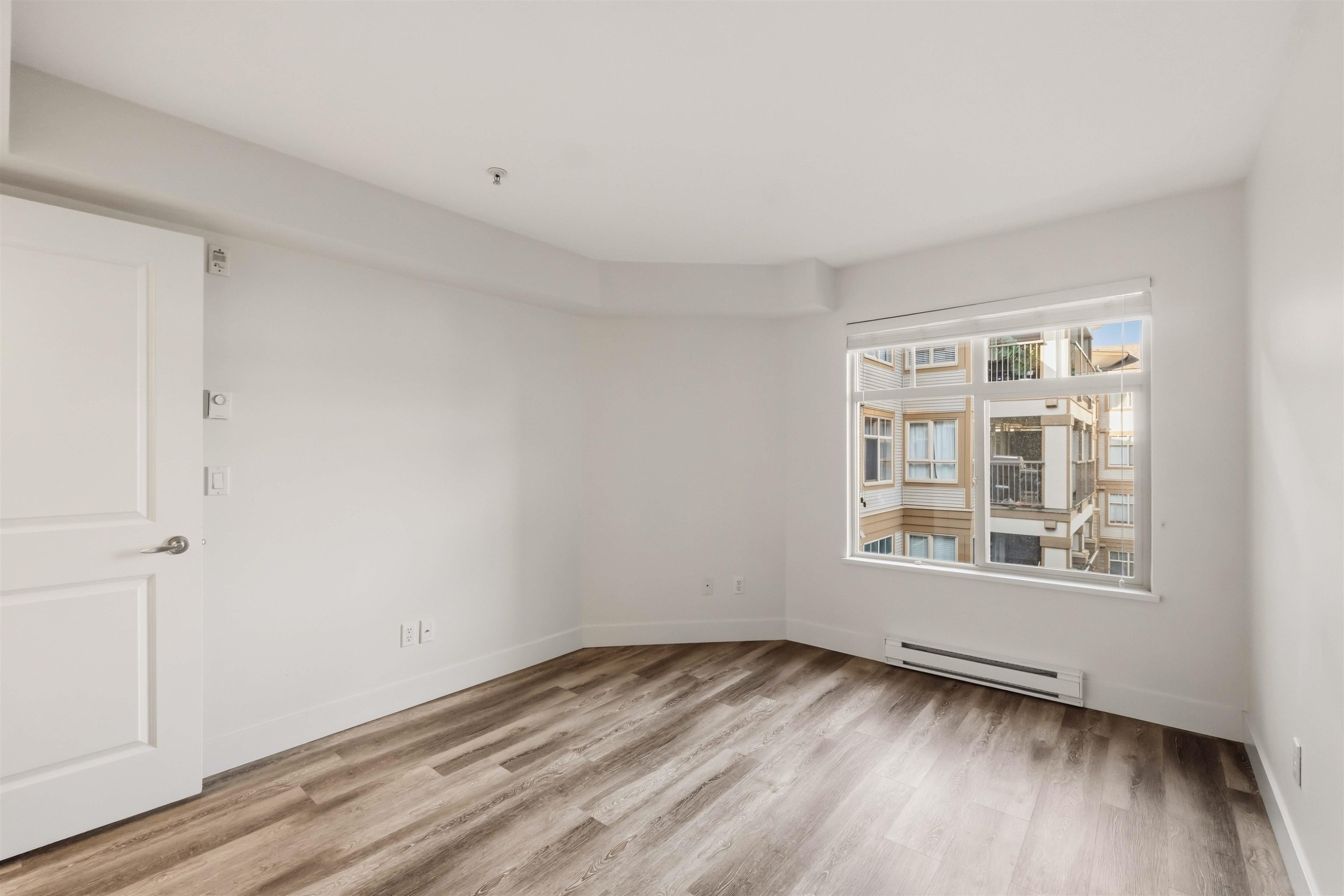 327-12248 224 Street, Maple Ridge, BC