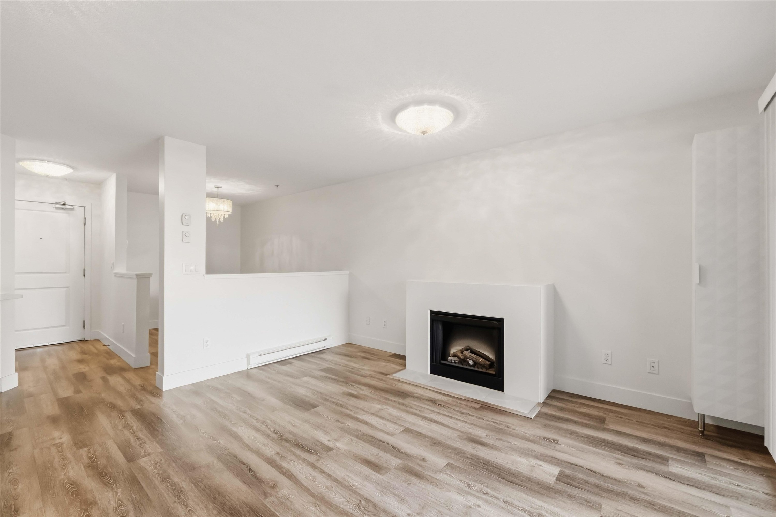 327-12248 224 Street, Maple Ridge, BC