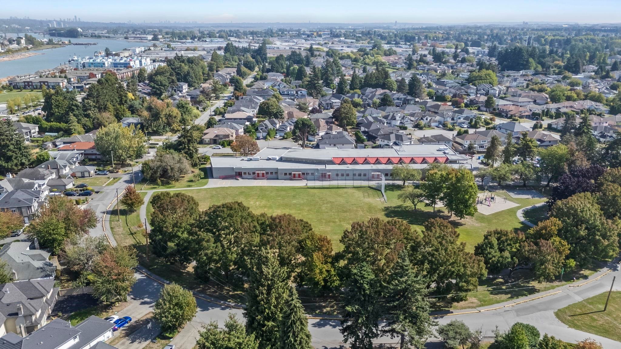112-2211 No. 4 Road, Richmond, BC