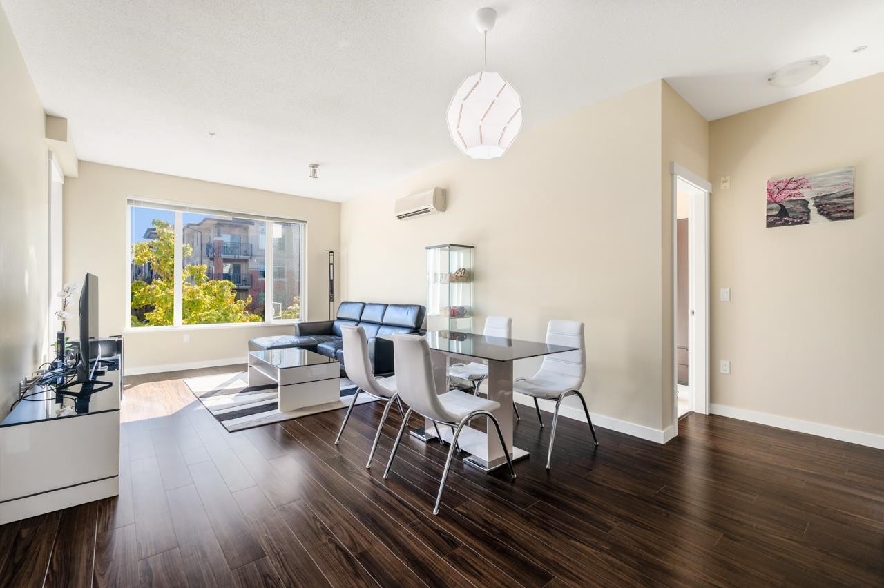 237-9399 Odlin Road, Richmond, BC