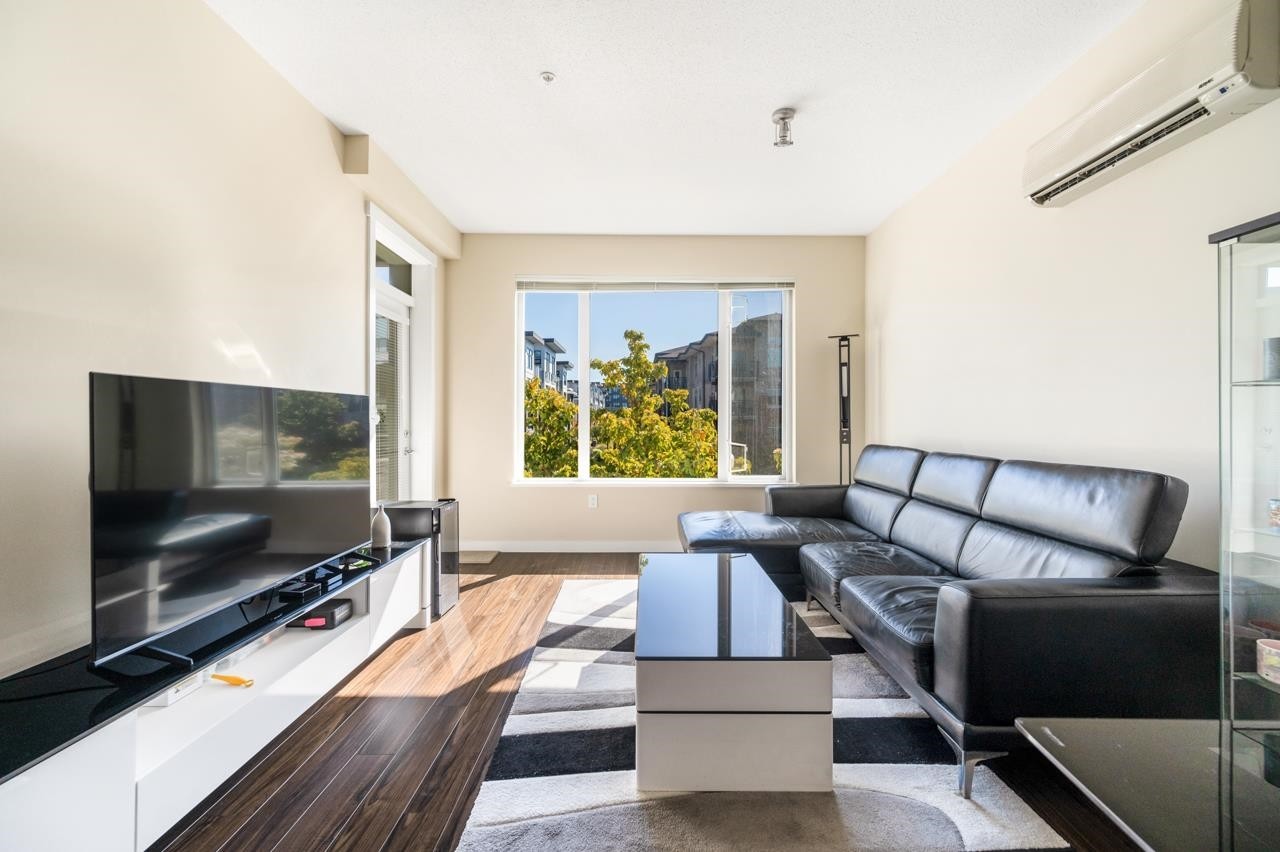 237-9399 Odlin Road, Richmond, BC