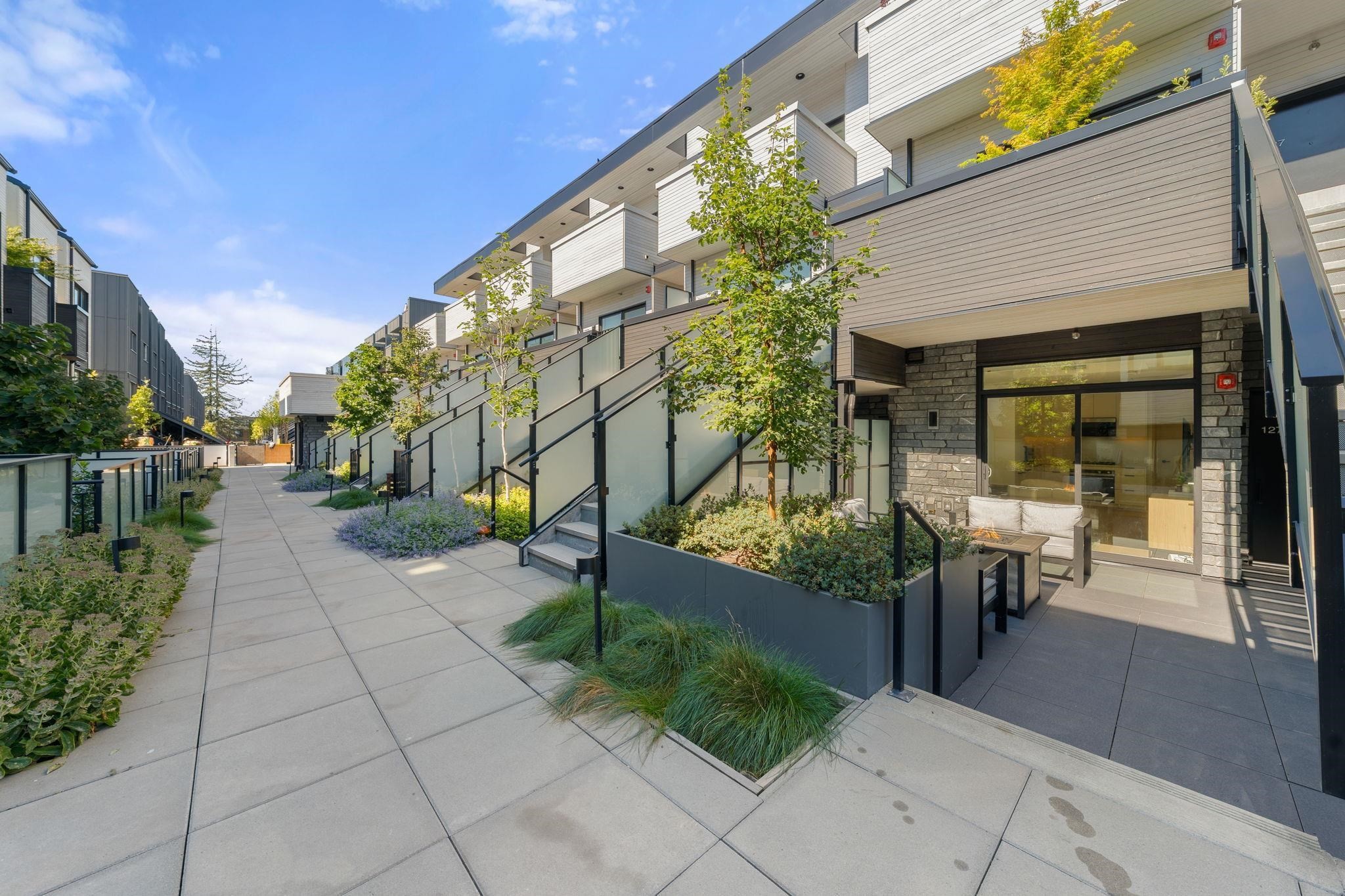 127-650 2Nd Street E, North Vancouver, BC