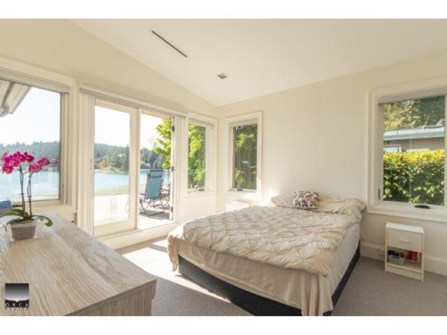 4460 Ross Crescent, West Vancouver, BC 