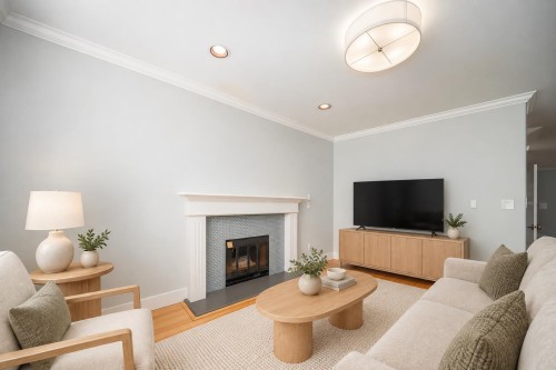 2726 42Nd Avenue W, Vancouver, BC 