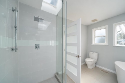 2726 42Nd Avenue W, Vancouver, BC 