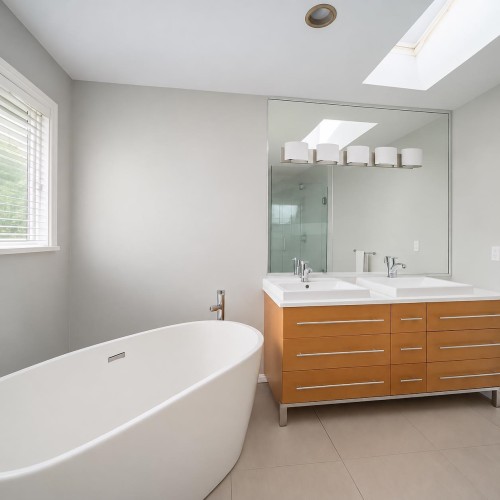 2726 42Nd Avenue W, Vancouver, BC 