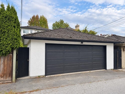 2726 42Nd Avenue W, Vancouver, BC 