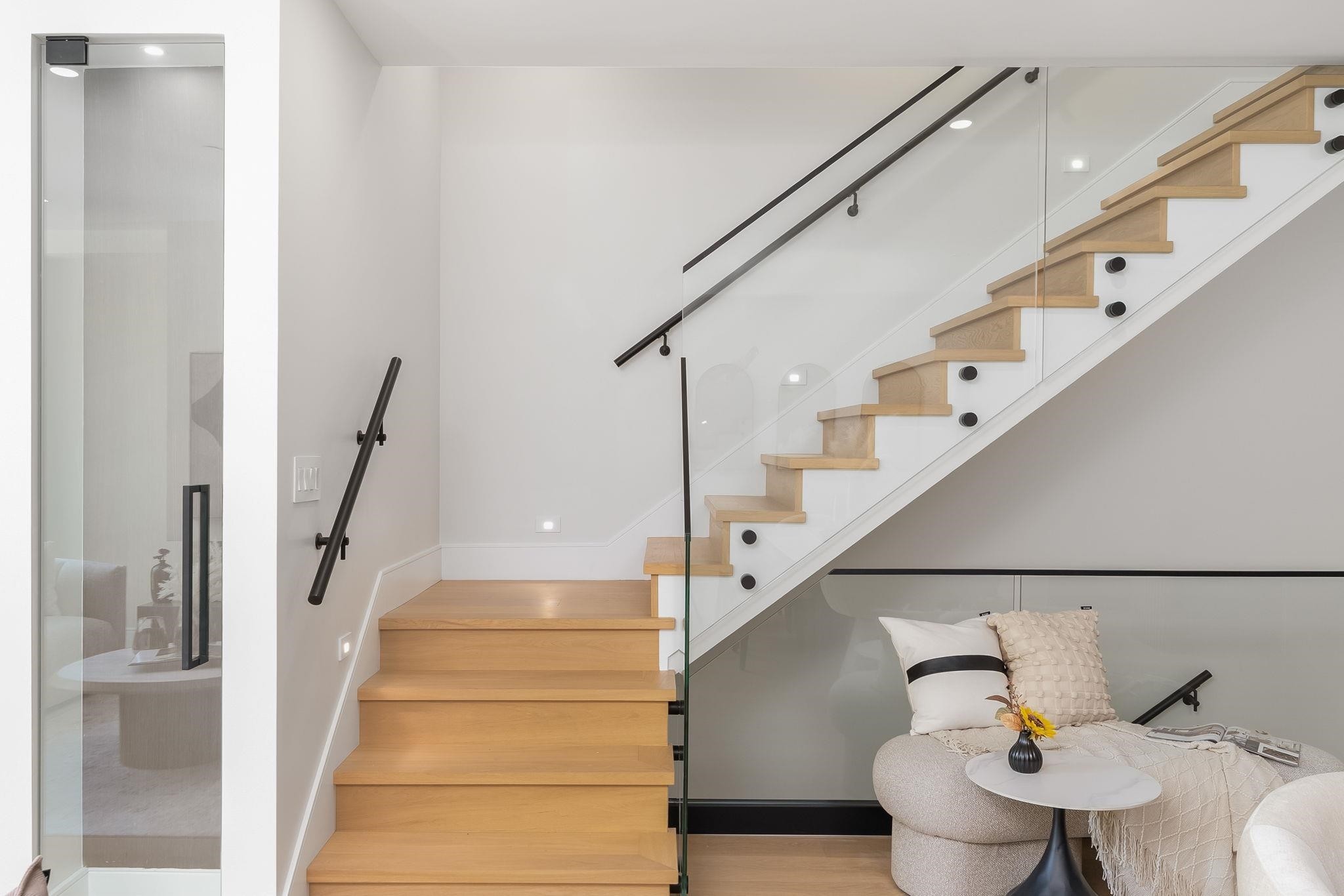 1683 Nelson Street, Vancouver, BC