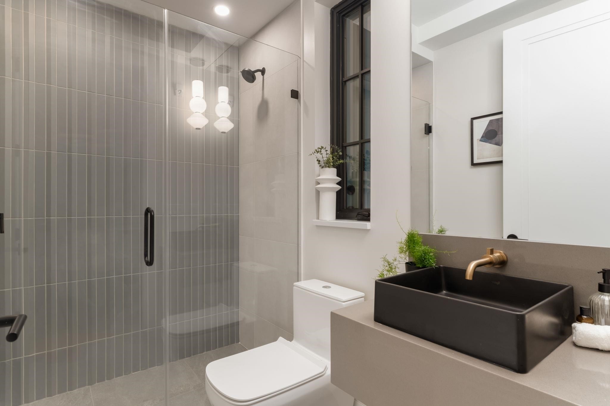 1683 Nelson Street, Vancouver, BC