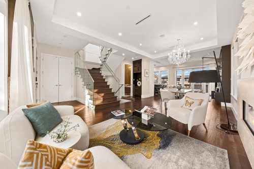 3253 21St Avenue W, Vancouver, BC 