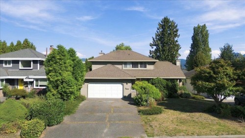 21583 126 Avenue  Maple Ridge, BC V4R 2H1