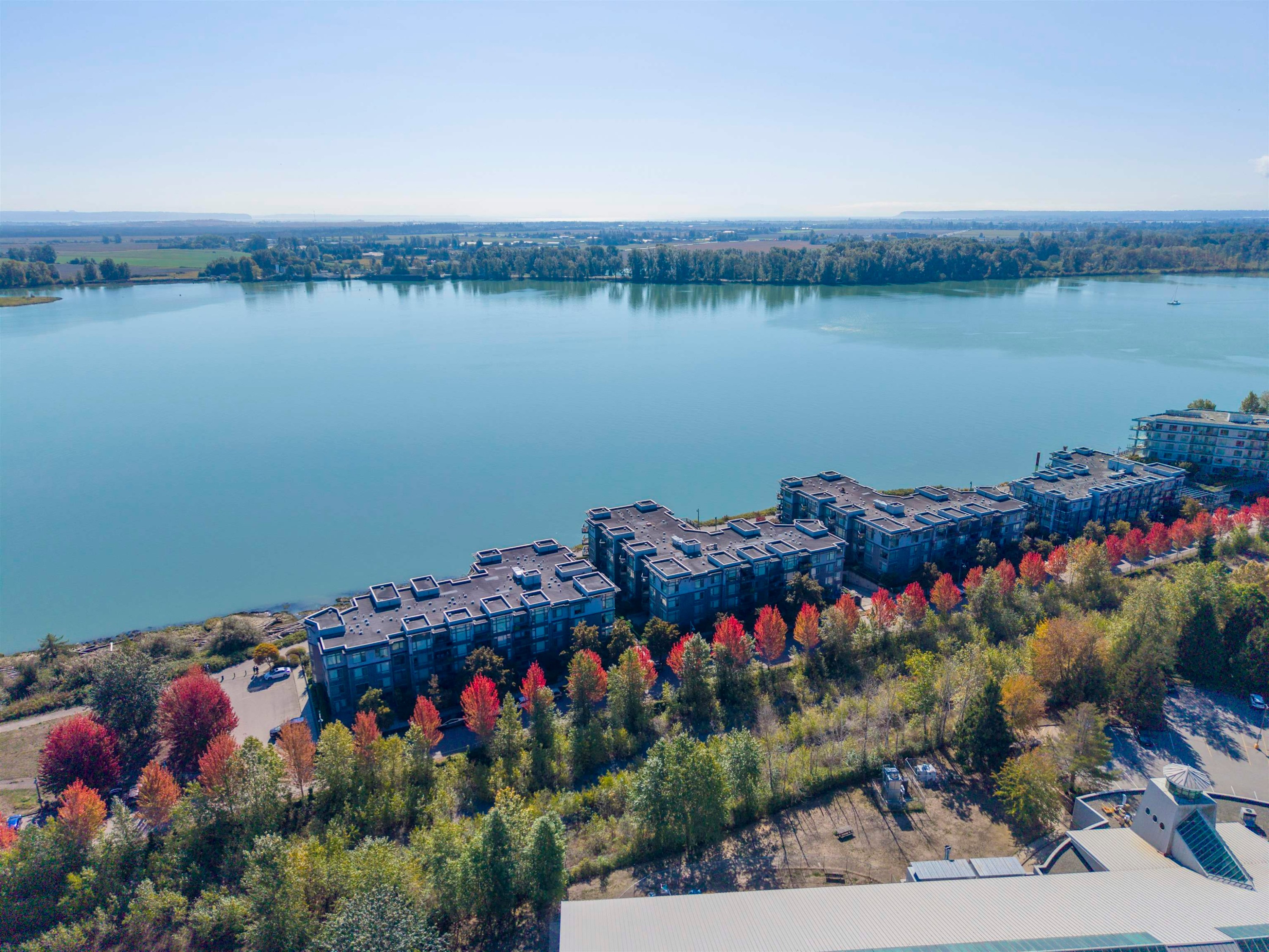 207-14300 Riverport Way, Richmond, BC