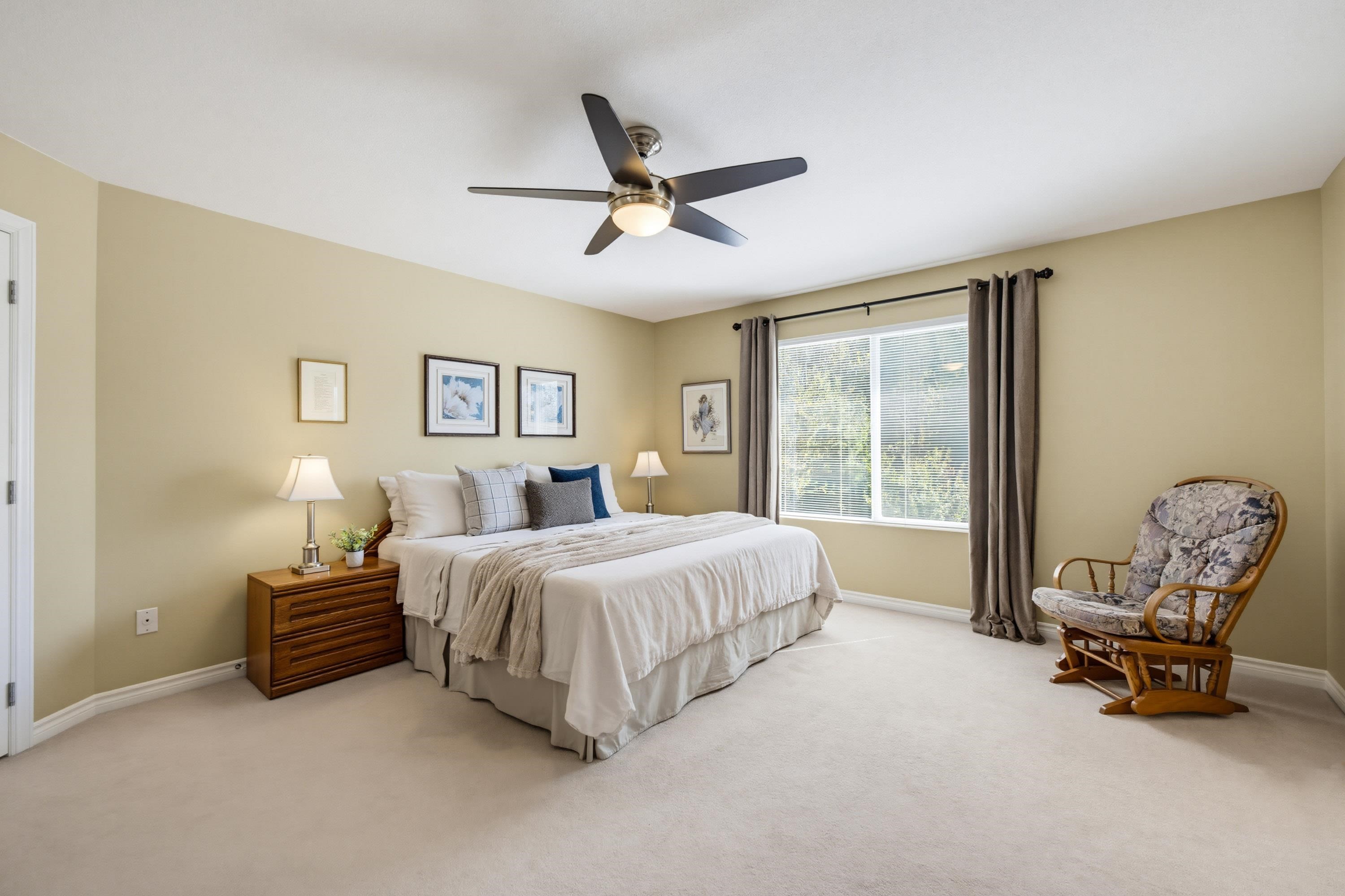 24070 Hill Avenue, Maple Ridge, BC