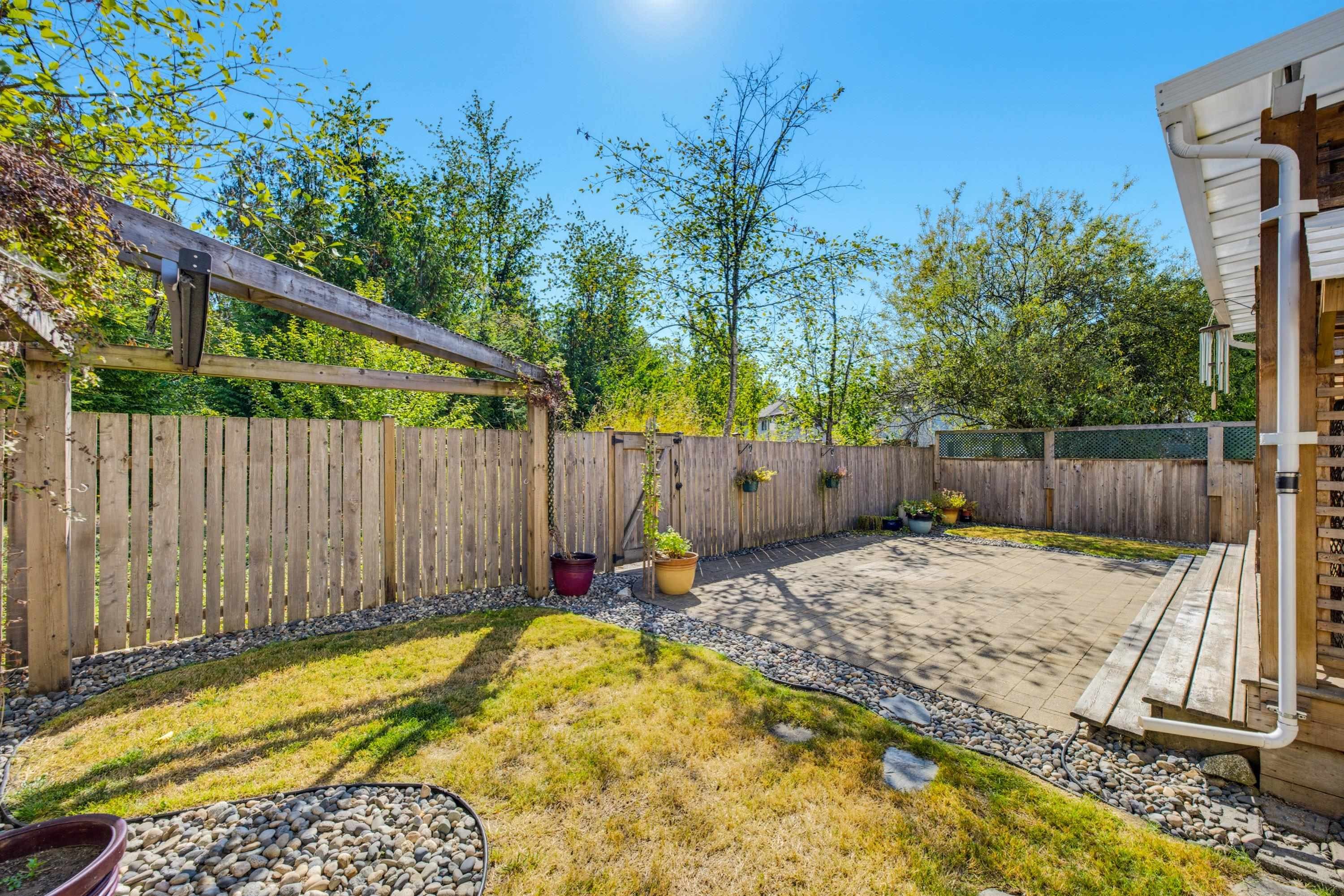 24070 Hill Avenue, Maple Ridge, BC