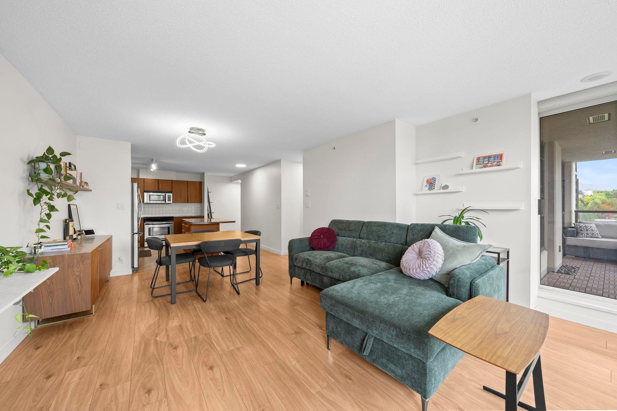 1007-2088 Madison Avenue, Burnaby, BC