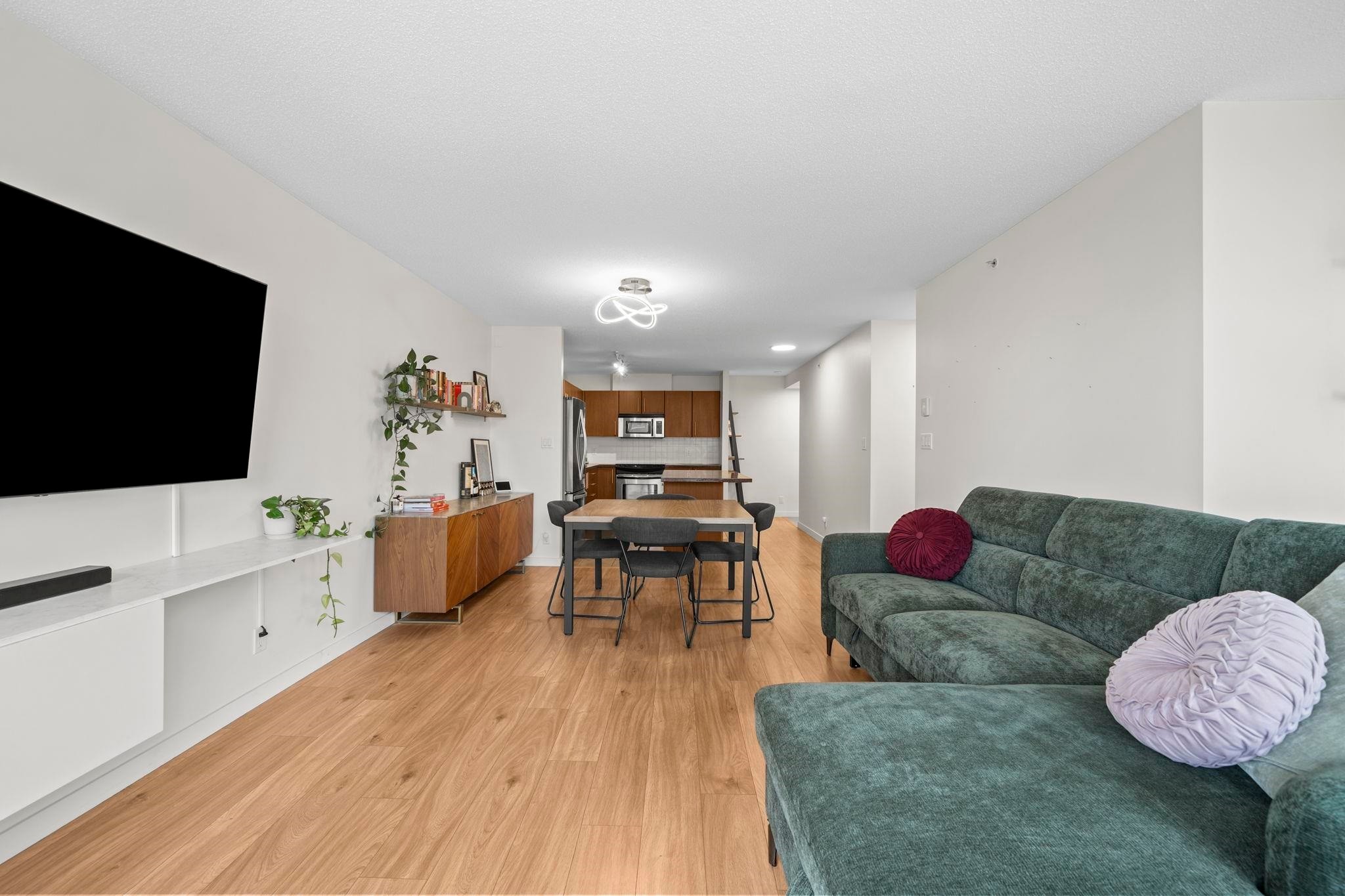1007-2088 Madison Avenue, Burnaby, BC