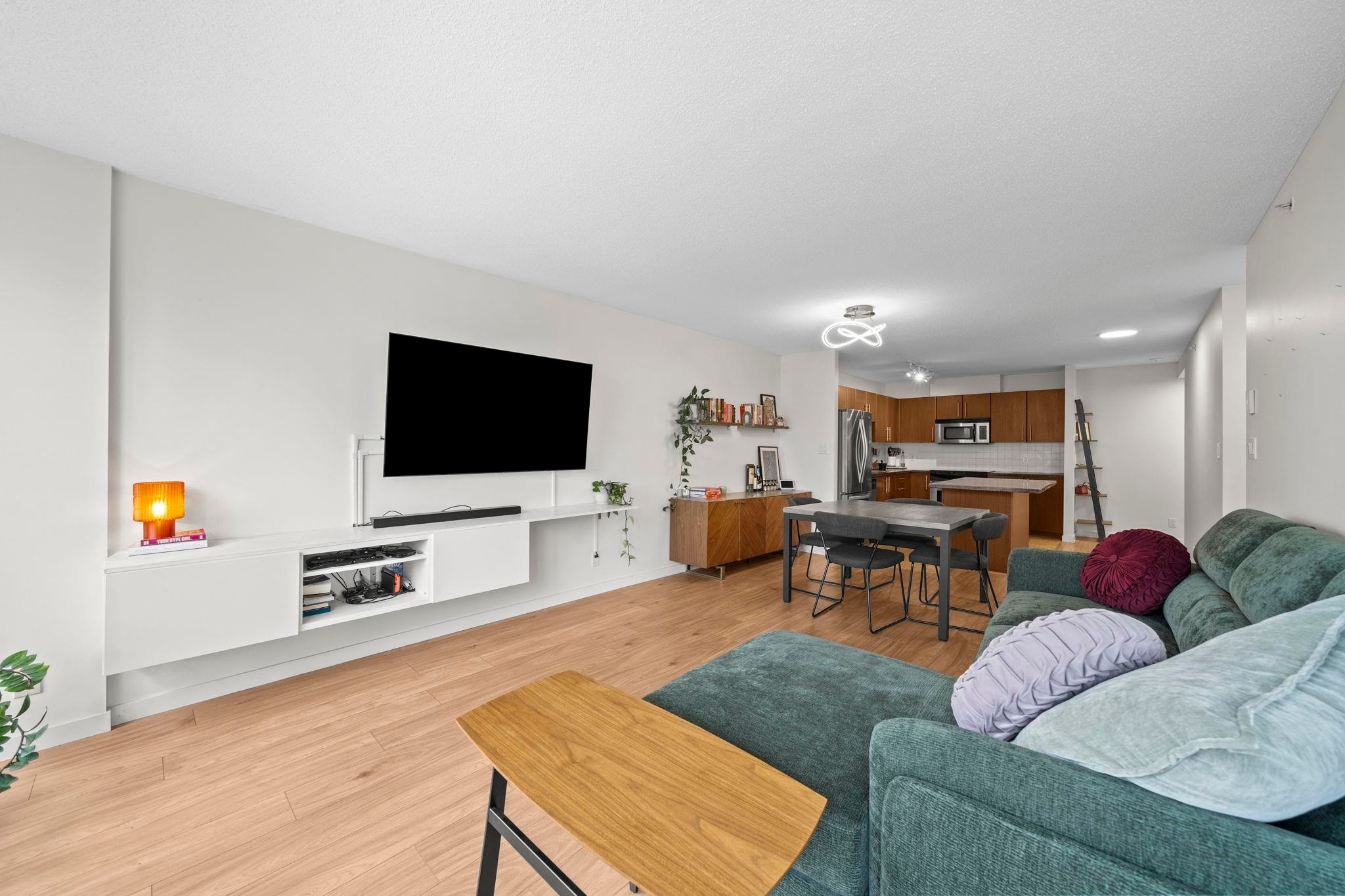 1007-2088 Madison Avenue, Burnaby, BC
