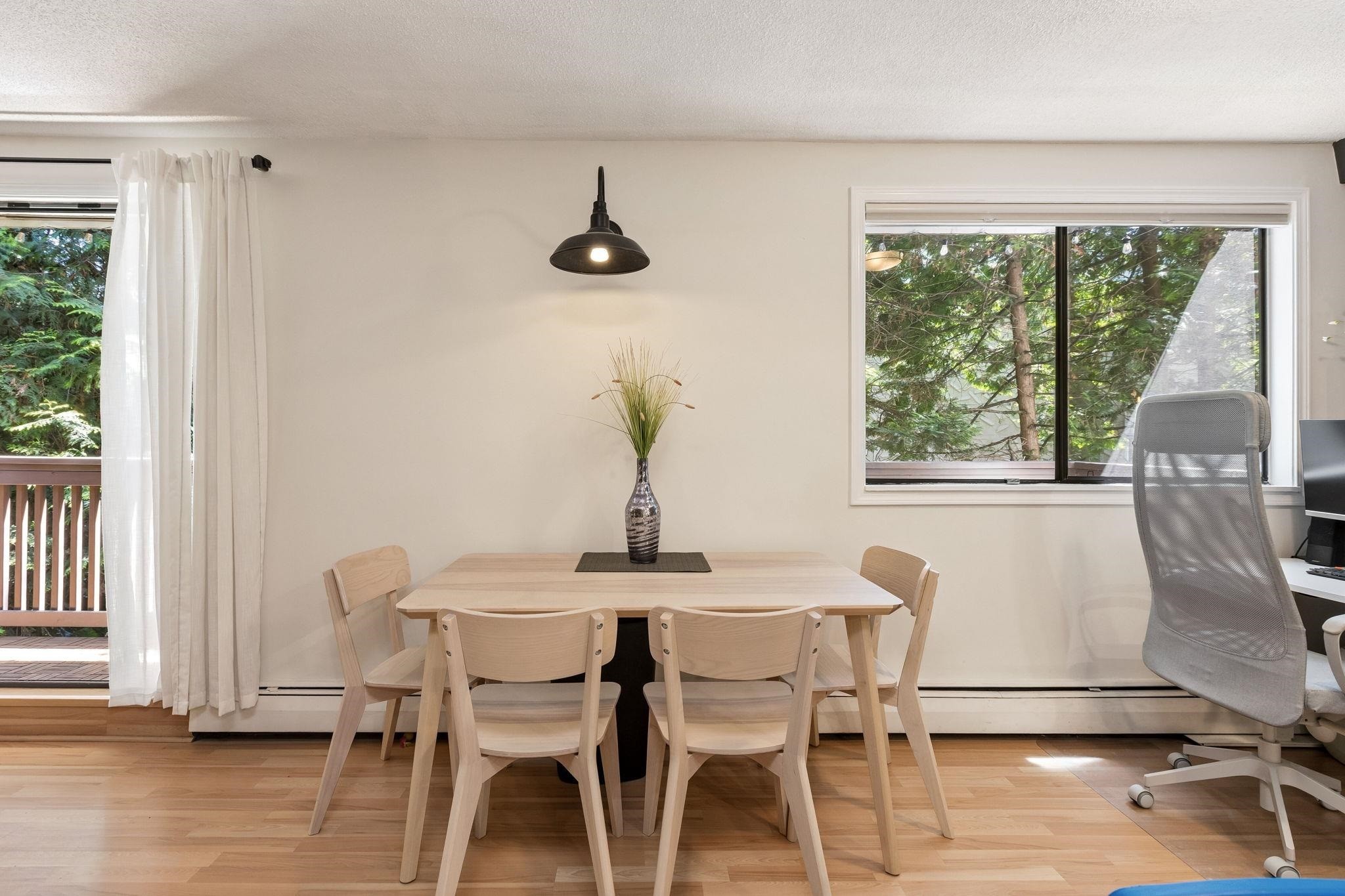 209-310 3Rd Street E, North Vancouver, BC