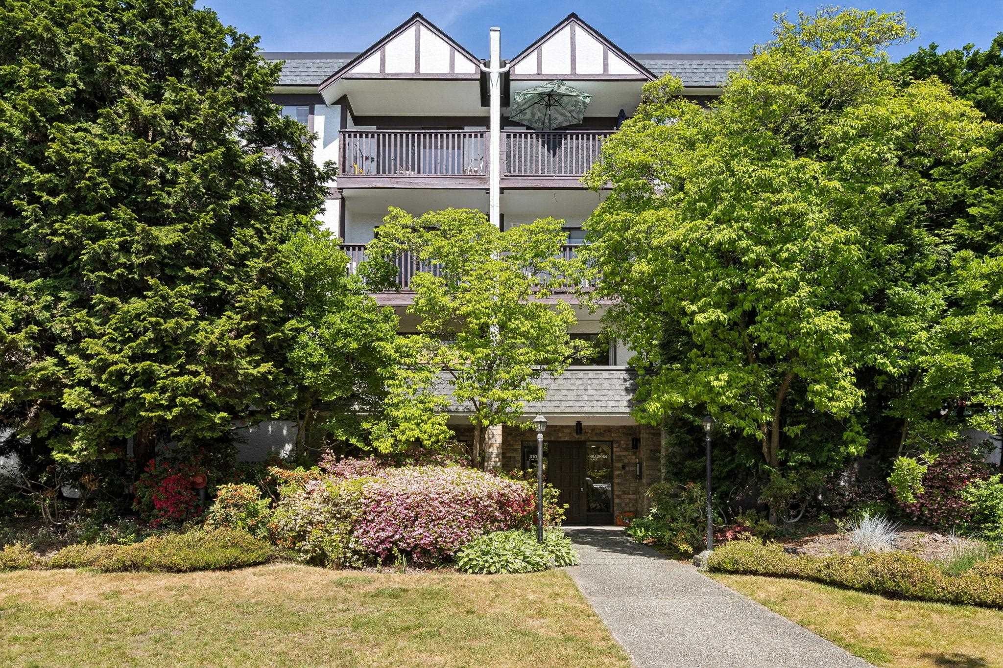 209-310 3Rd Street E, North Vancouver, BC