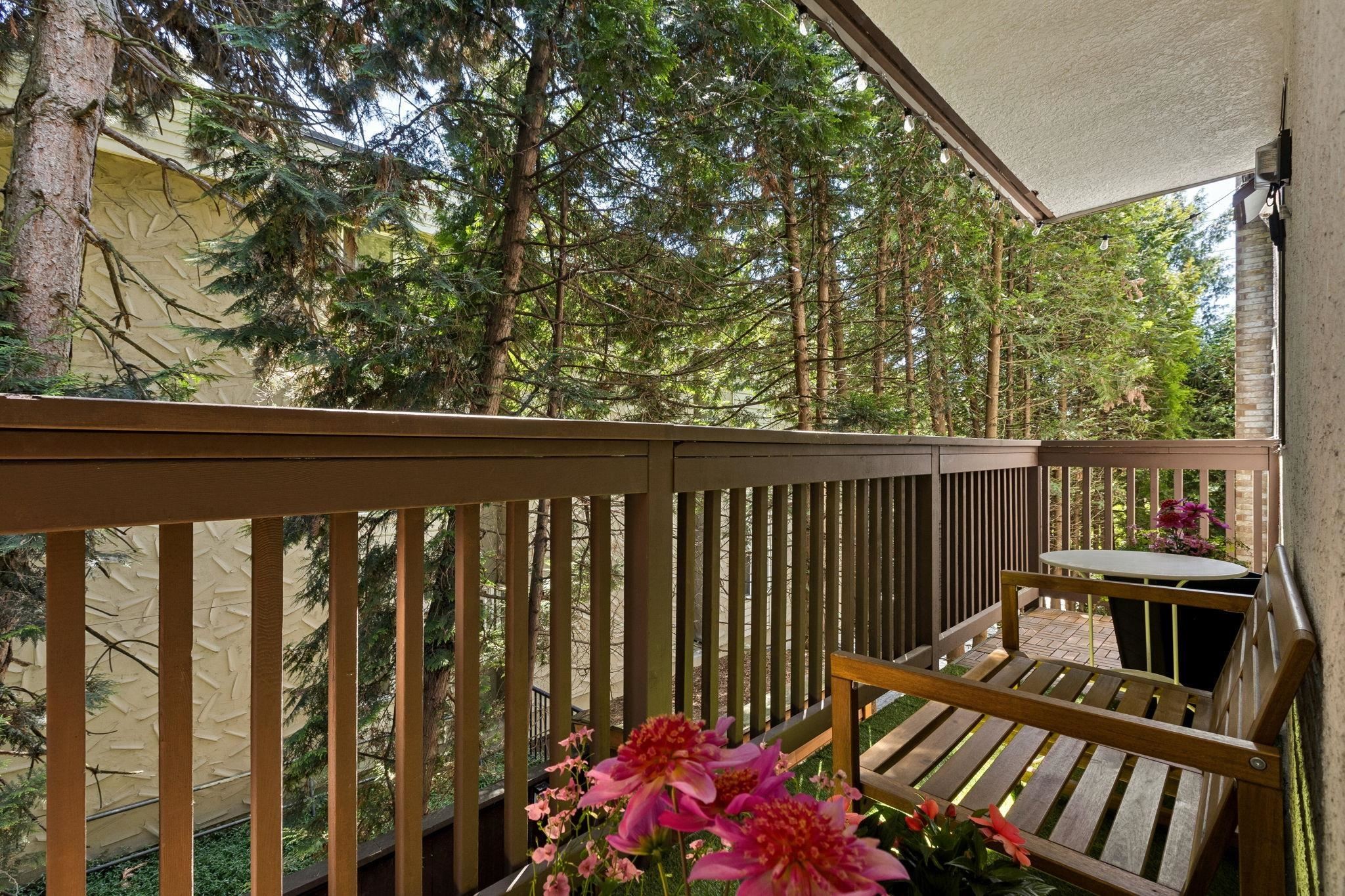 209-310 3Rd Street E, North Vancouver, BC