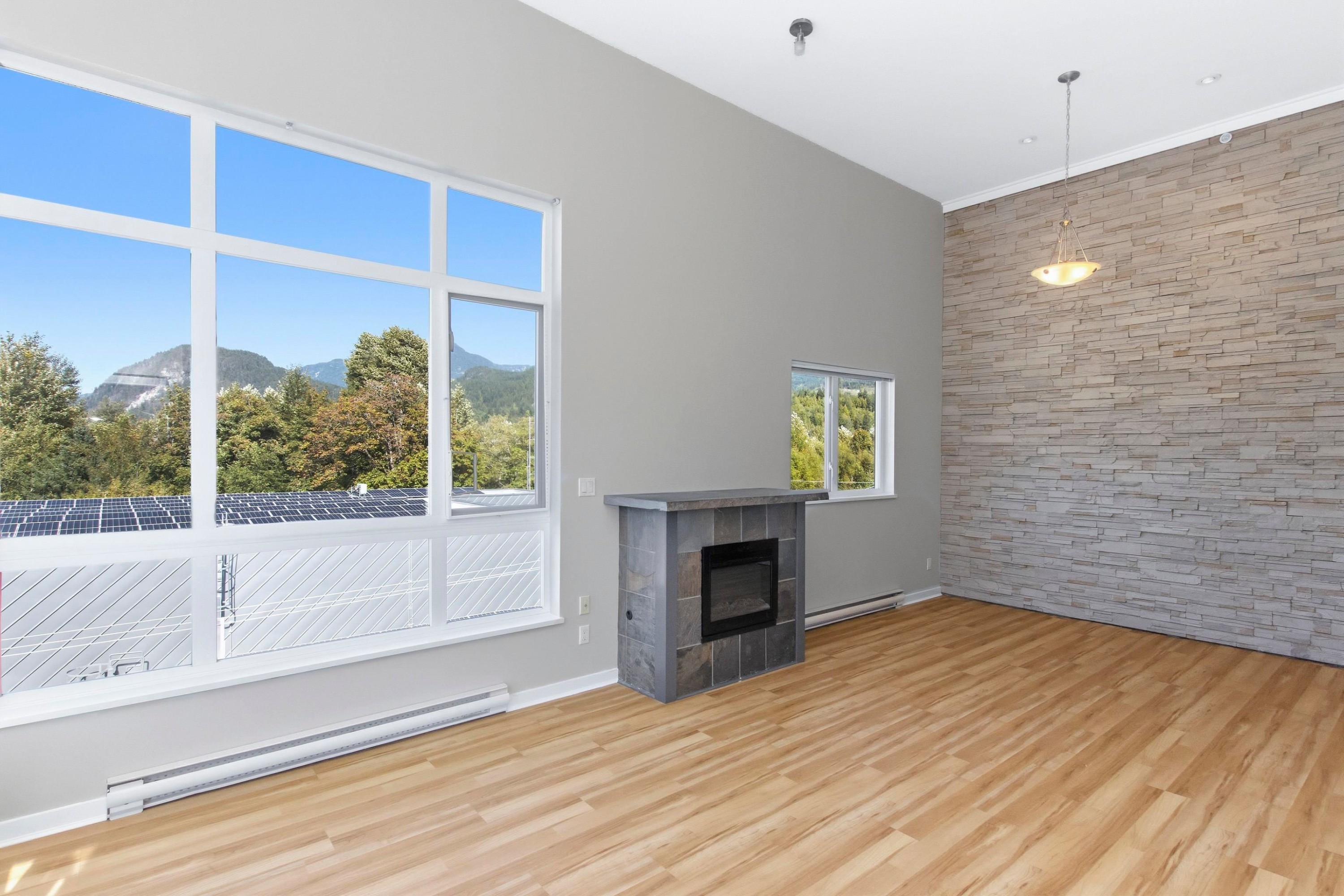 419-40437 Tantalus Road, Squamish, BC