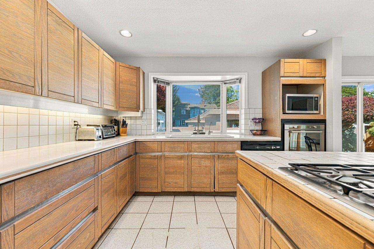 1039 29Th Avenue W, Vancouver, BC