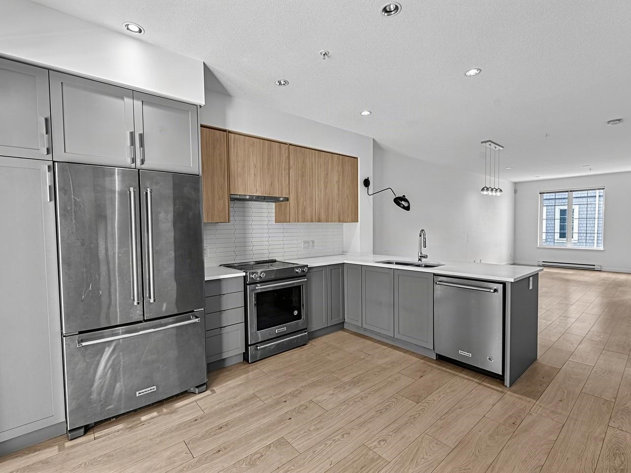 17-2560 Pitt River Road, Port Coquitlam, BC