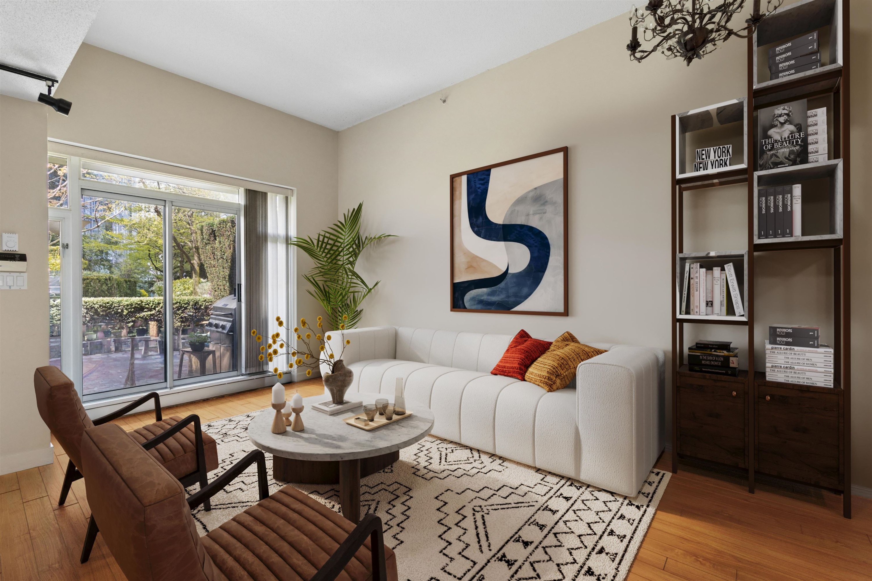 2P-1033 Marinaside Crescent, Vancouver, BC