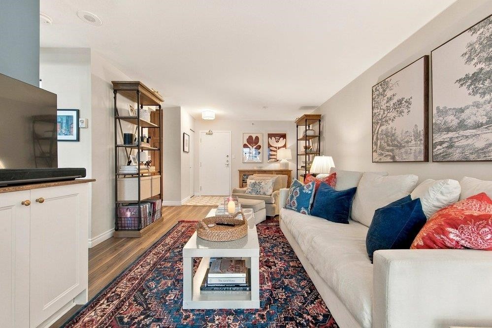 408-488 Helmcken Street, Vancouver, BC