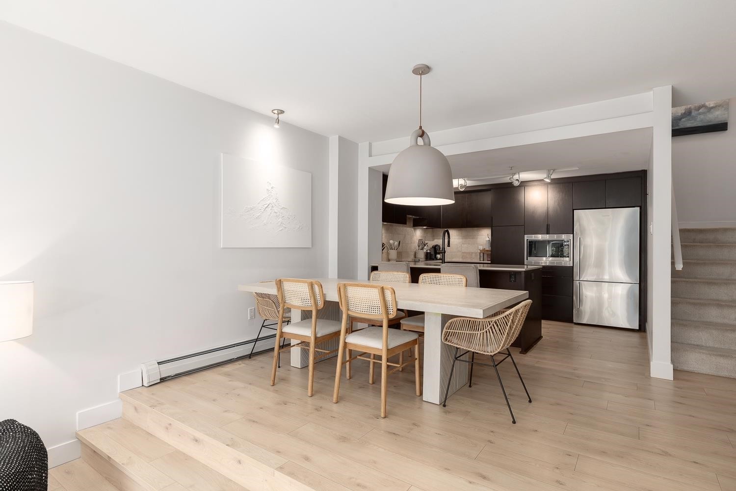 14-166 13Th Street W, North Vancouver, BC