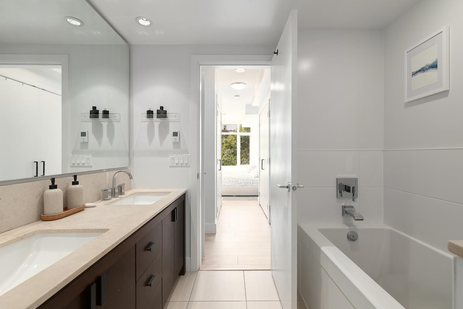 14-166 13Th Street W, North Vancouver, BC