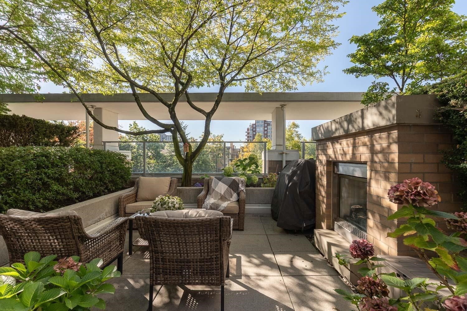 14-166 13Th Street W, North Vancouver, BC
